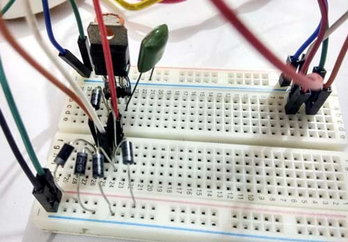 Bridge rectifier for Triac ac light dimmer circuit