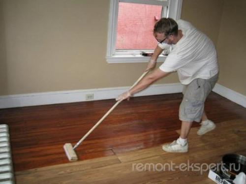 Как покрыть лаком деревянный пол. Как правильно покрыть лаком деревянный пол?