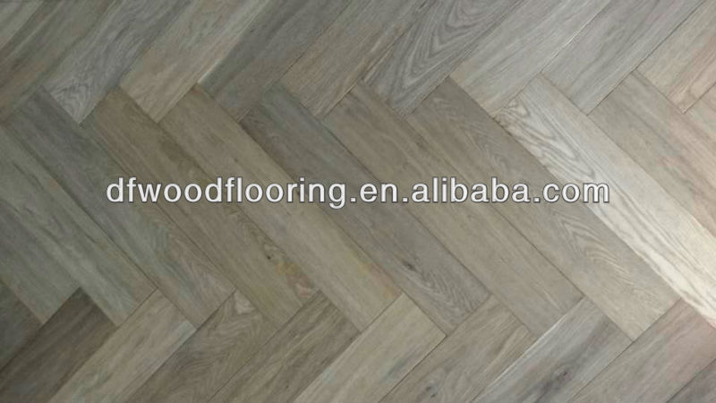 Antique Oak Herringbone Parquet Solid Wood Flooring