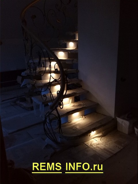 Подсветка ступеней бетонной лестницы1.