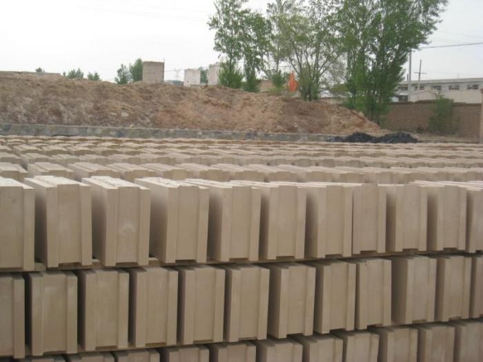 lightweight aggregate blocks with their hands