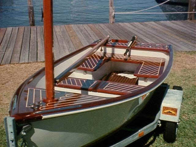 boat deck with spar varnish marne varnish
