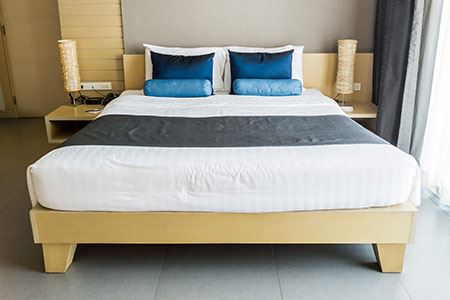Packing Bed Frame for Moving