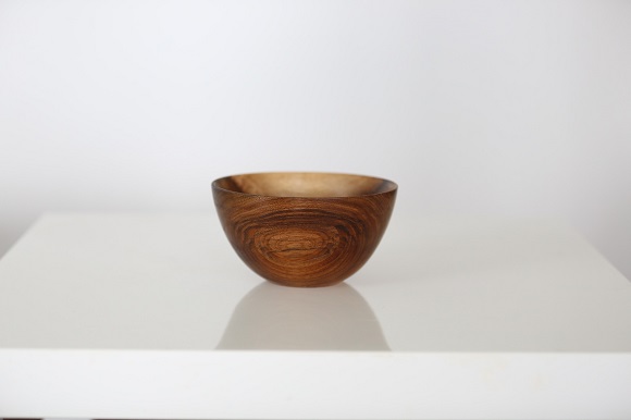 finished-wooden-olive-bowl
