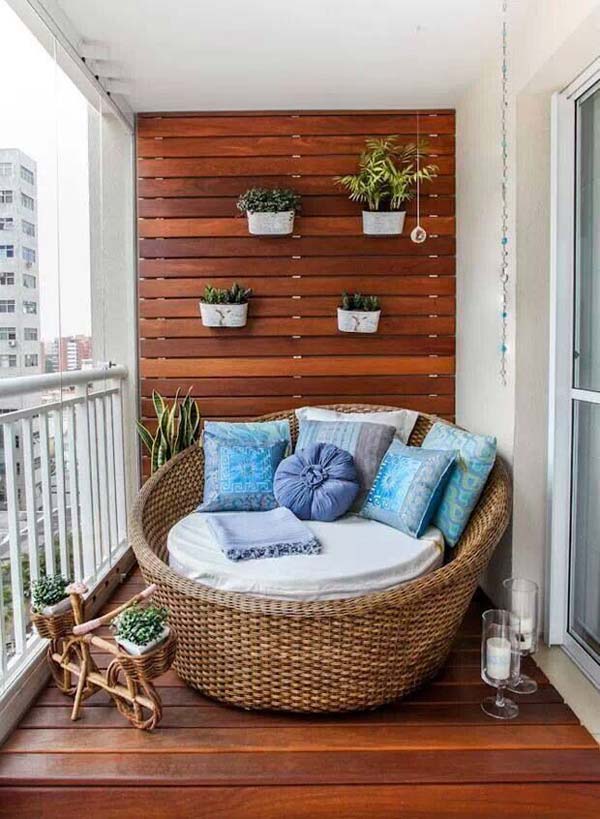 tiny-balcony-furniture-12